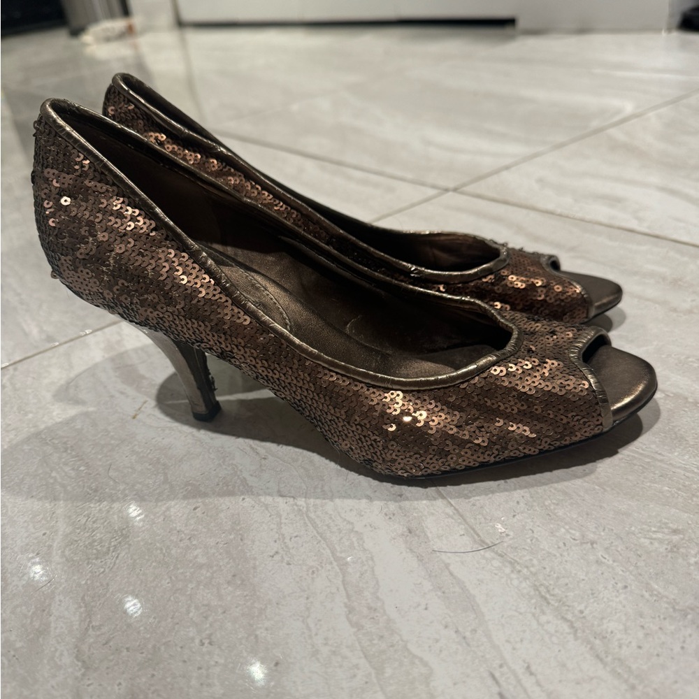 Bronze Banana Republic Peep Toe Heels Size 8.5
